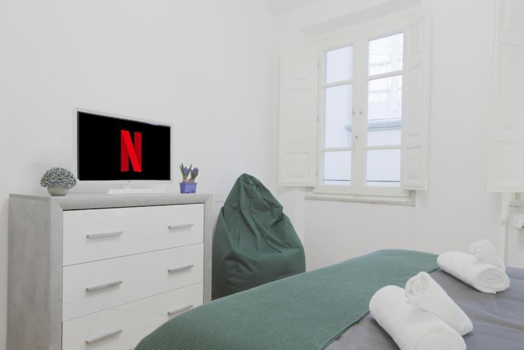 *New Attic*-Lucca Citycenter-Balcony-Netflix Extérieur photo
